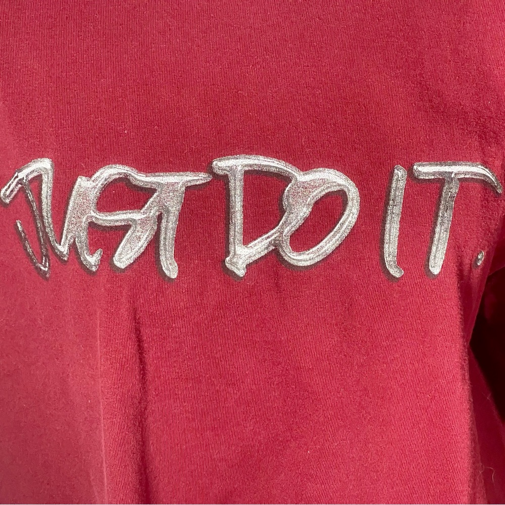 XL Vintage Y2K Nike Just‎ Do It T-Shirt Red Double Sided Friends TV - Picture 2 of 8